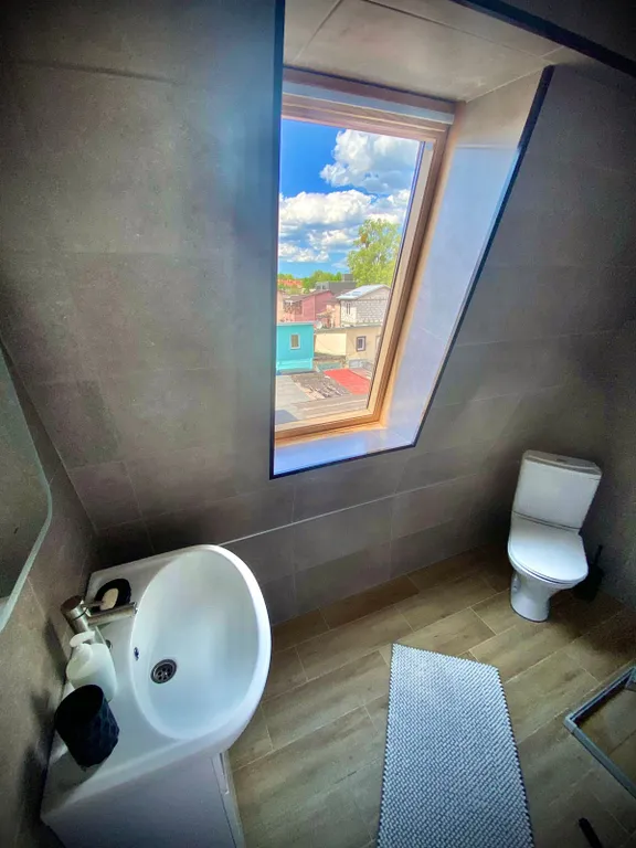 Эллинг у реки