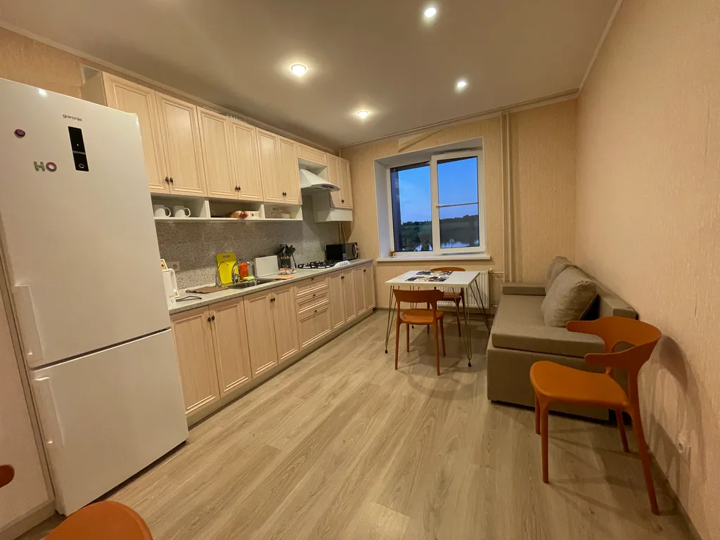 Видовая 1-комнатная квартира у воды в курортной зоне Завидово