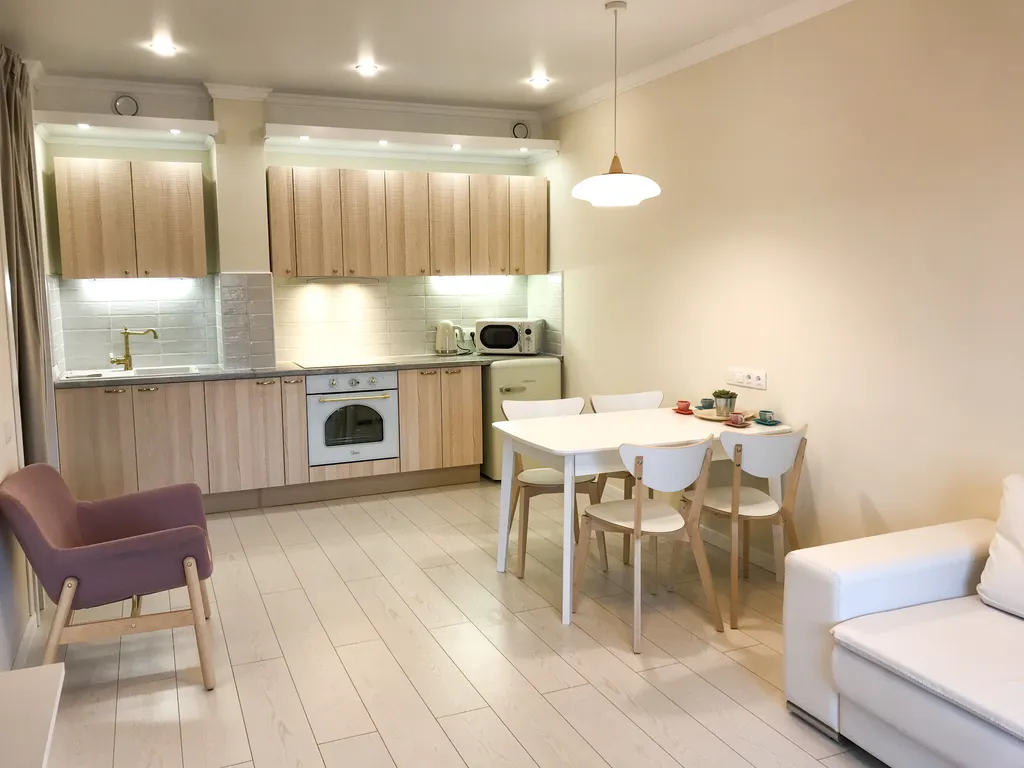 Красивая квартира на берегу залива