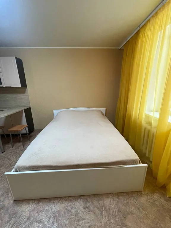 Просторная квартира, студия в центре города — аренда посуточно в Жигулёвск