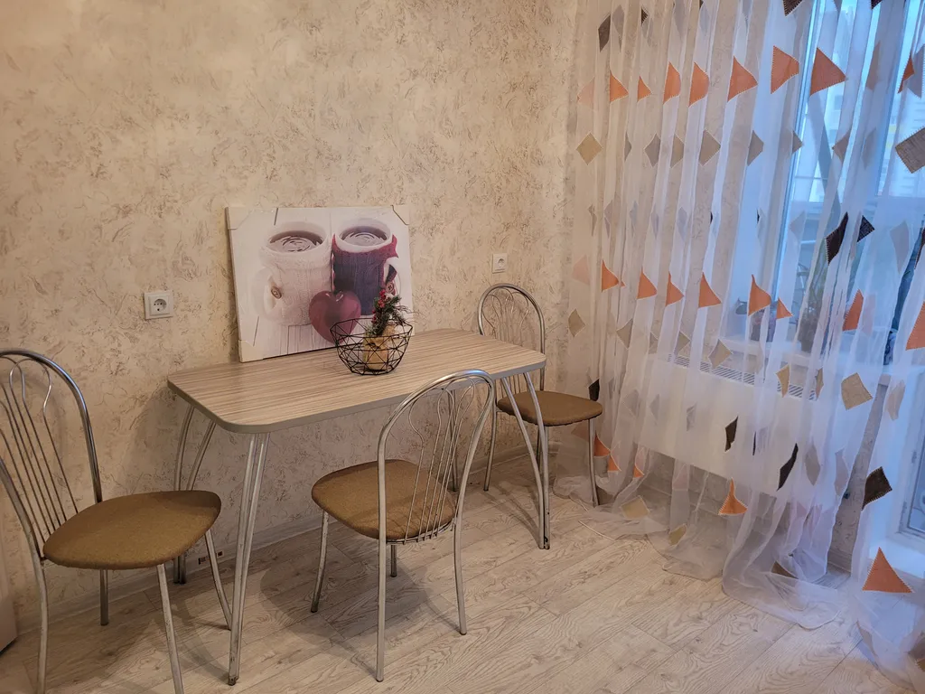 Уютная с хорошей аурой в новом доме квартира со всеми удобствами