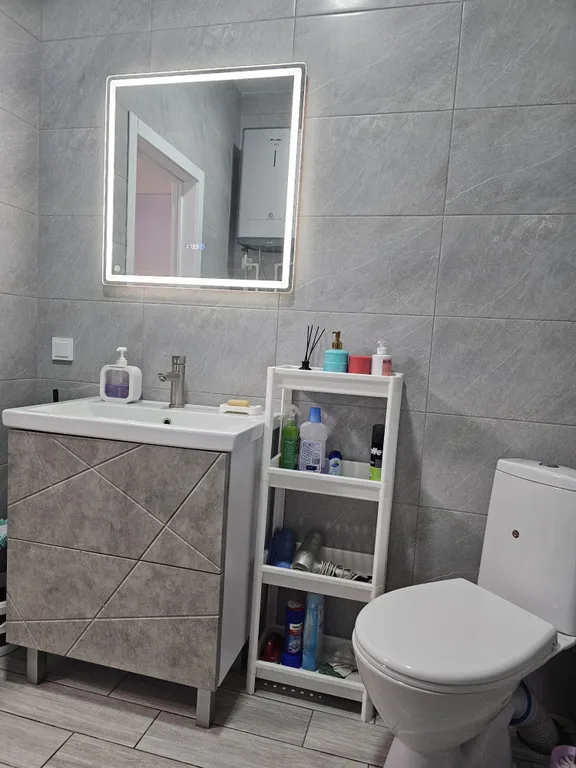 Евро студия в спокойном и тихом месте