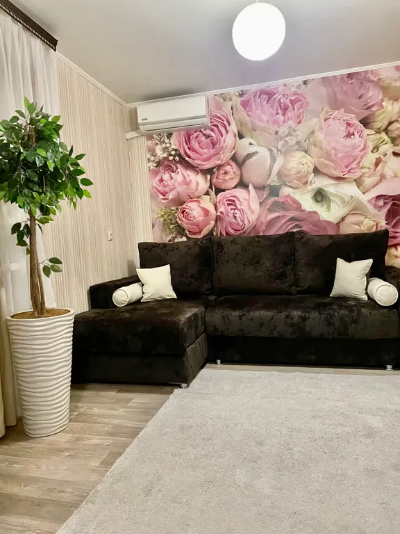 Квартира напротив краевой больницы