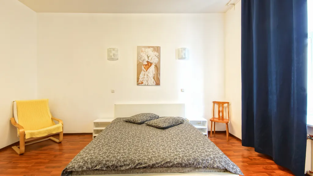 Квартира Квартира 3 спальни, лифт, вид на площадь — Санкт-Петербург