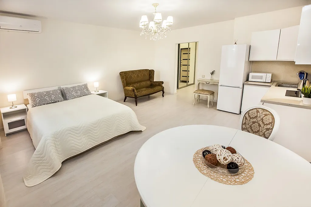 Квартира Белая студия — аренда посуточно в Тольятти