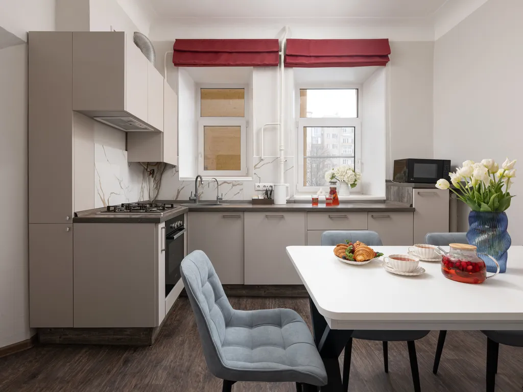 Четверка на Патриках в вишнёвых тонах