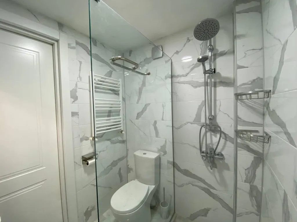 Квартира на 2-4 гостя с просторной террасой и бесплатной парковкой