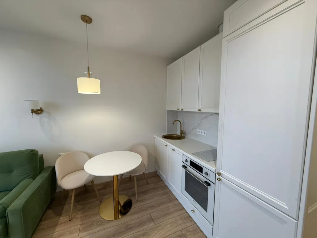 Квартира посуточно , Трунова, 6