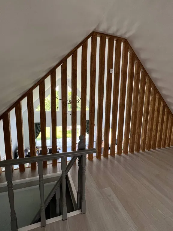 Красивый теплый дом с баней в тихой деревне