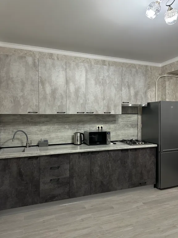 Новая уютная 1-клмнатная квартира с новой мебелью