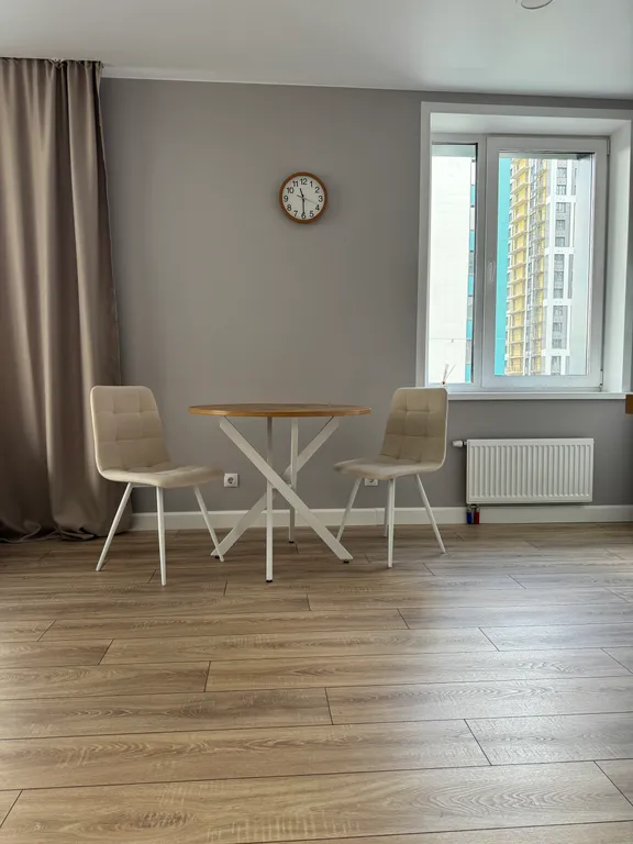 Светлая и уютная квартира рядом с СФУ