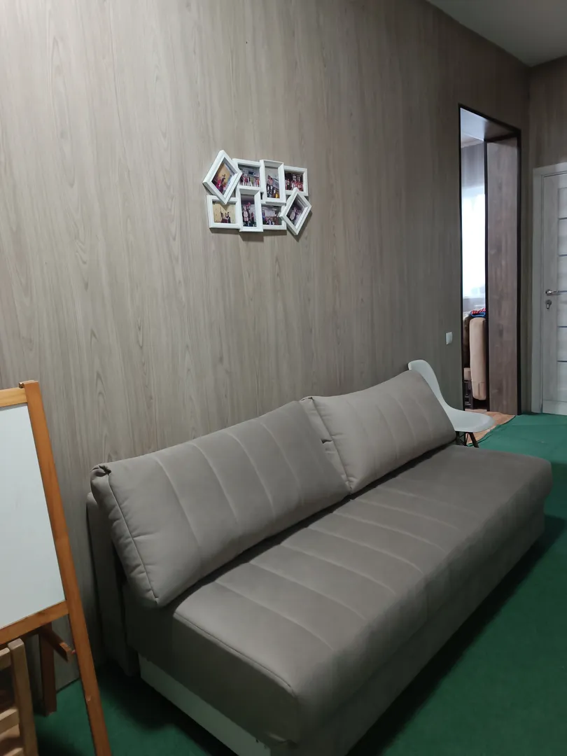 Просторный Холл, выход во все комнаты и кухню-гостинную Просторный Холл, выход во все комнаты и кухню-гостинную