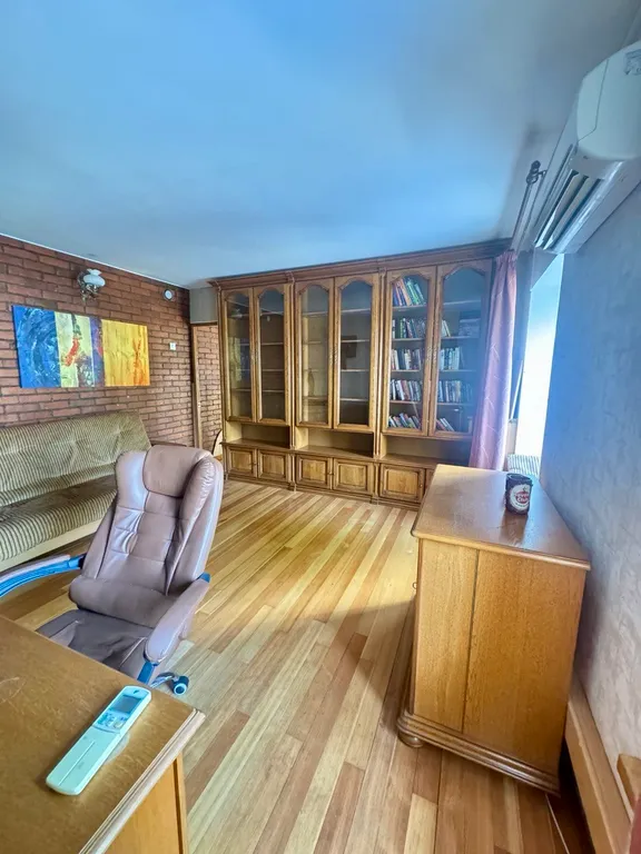 Двухуровневая квартира в центре города