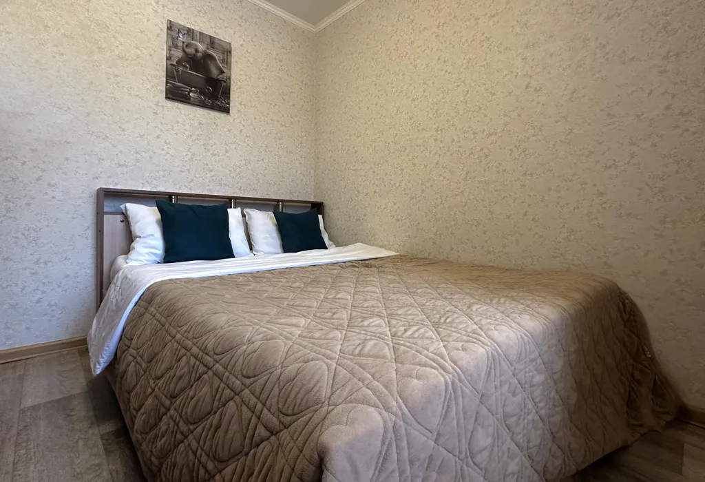 Квартира Двухкомнатные Апартаменты на Кирова — Самара