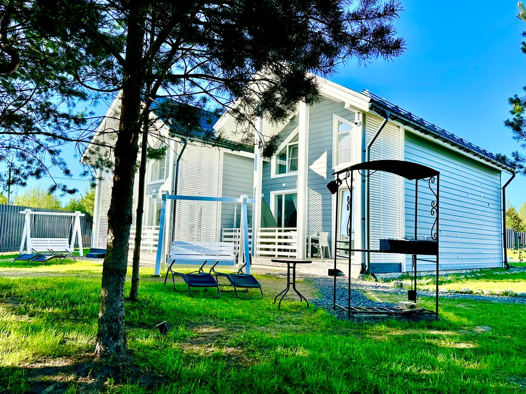 Коттедж Коттедж База Отдыха Любимый Уголок — Сясьстрой