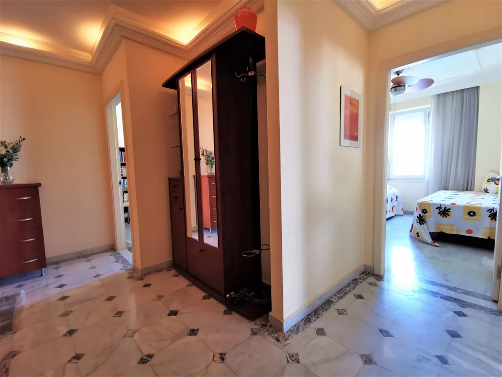 Просторная квартира в центре Алании в 800 м до моря