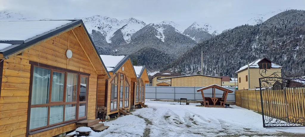 Коттедж Домик в сердце Архыза — аренда посуточно в Архыз