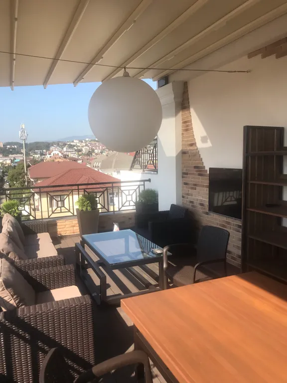 Двухуровневая квартира в доме бизнес-класса — аренда посуточно в Сириус