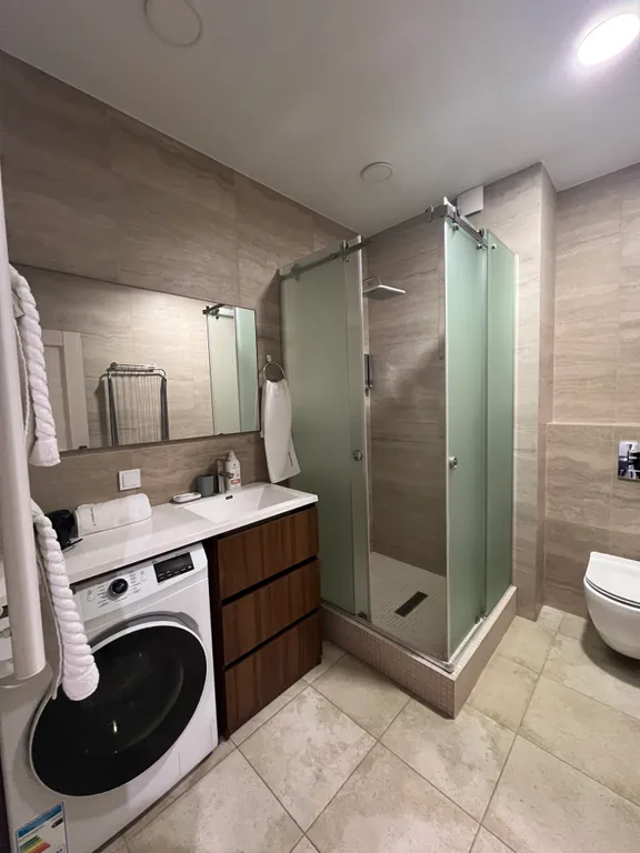 Уютная, светлая студия