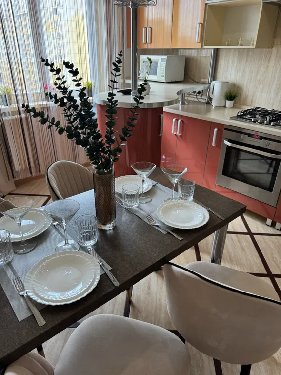 Отличная квартира рядом с центром -для командировочных и гостей города