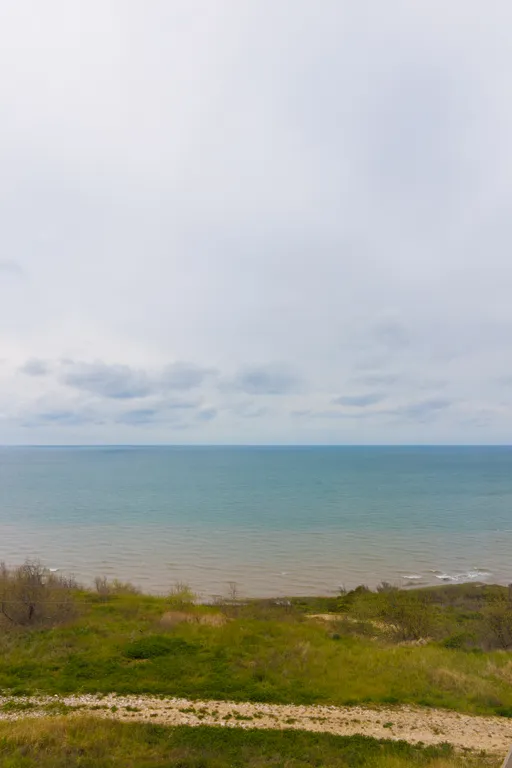 Комната с видом на море