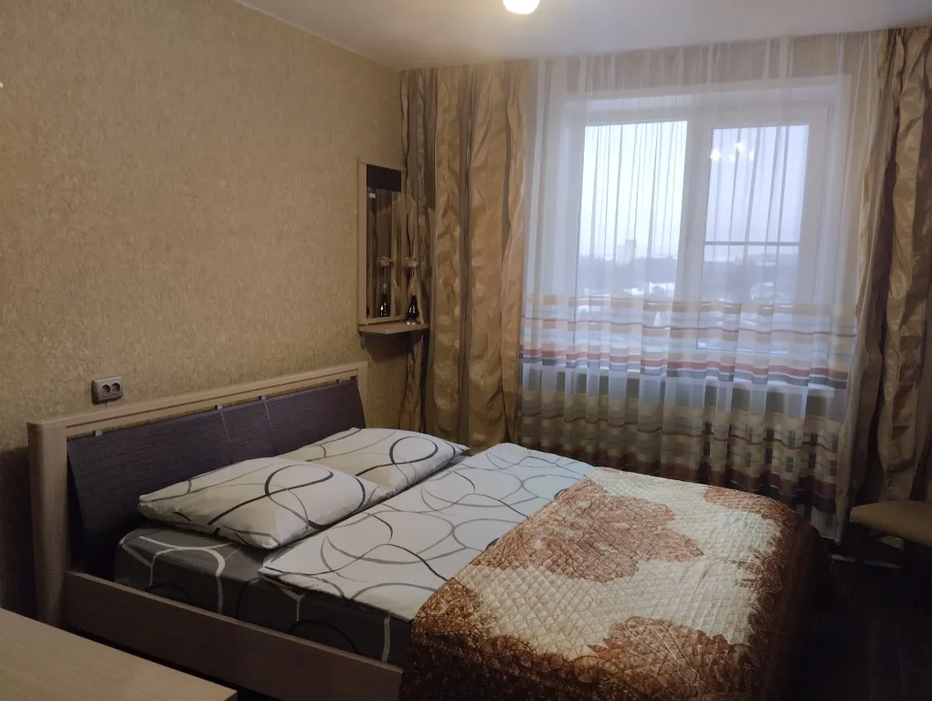 Просторная квартира недалеко от Кремля, торговых рядов и набережной.