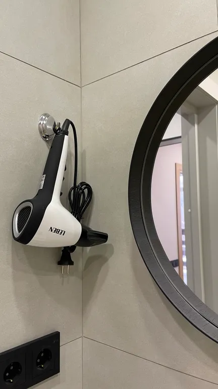 Шикарный вид на озеро и горы