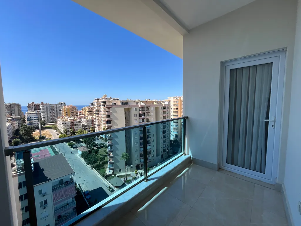 Просторная 2-этажная квартира с видом на море 10 минут от пляжа