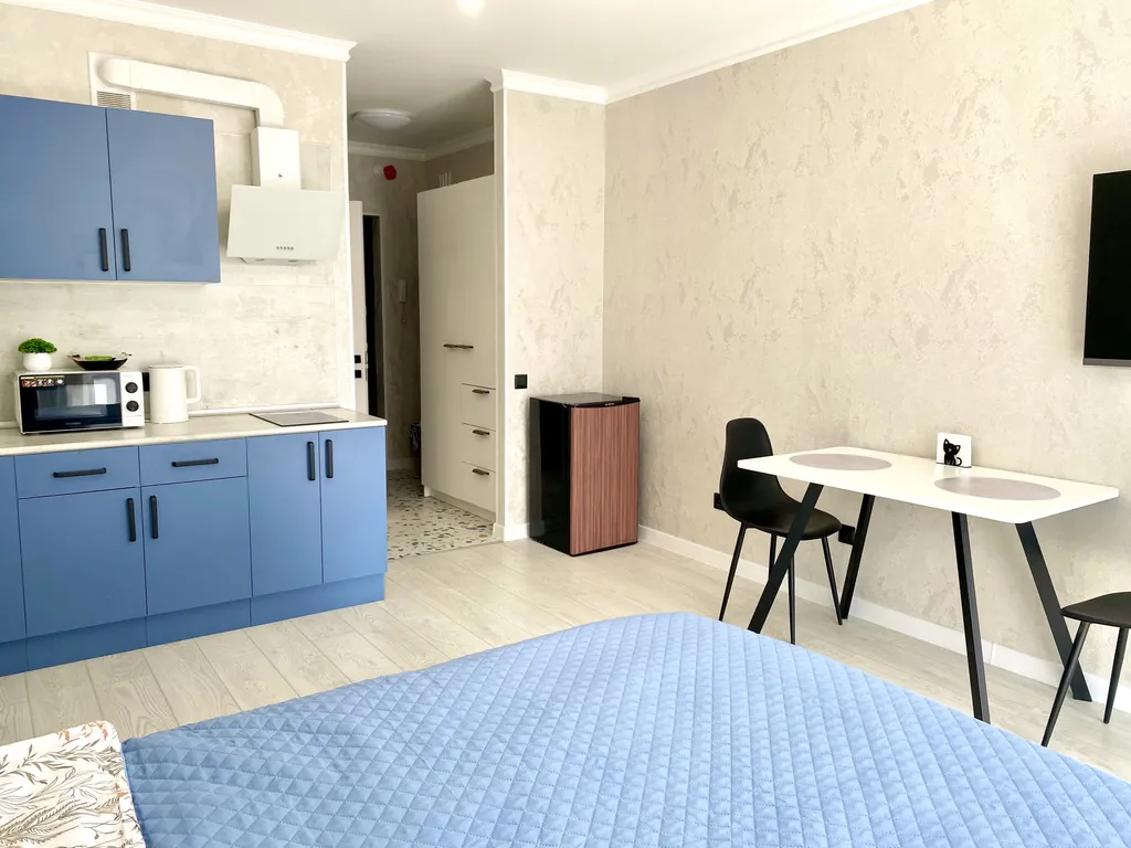 Квартира Квартира Шикарная студия с большим ТВ и панорамными окнами — Шушары