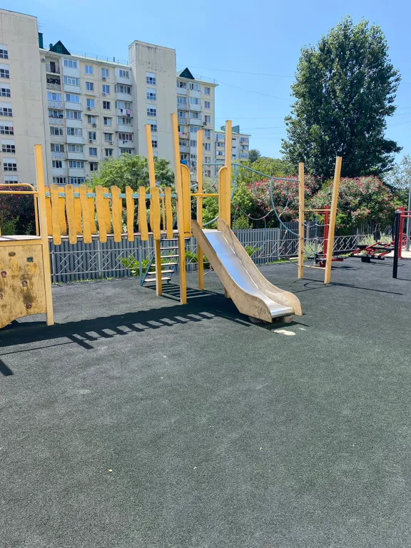 Новая студия в доме бизнес класса, с парковкой, море 15 мин пешком