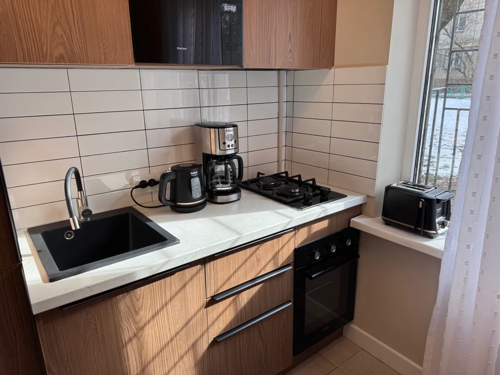 Современная квартира для отдыха и работы в спокойном районе