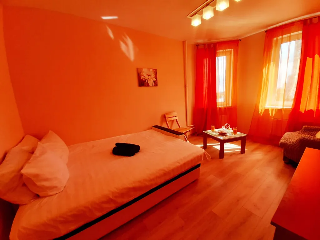 Солнечная 1-комнатная квартира на высоком этаже