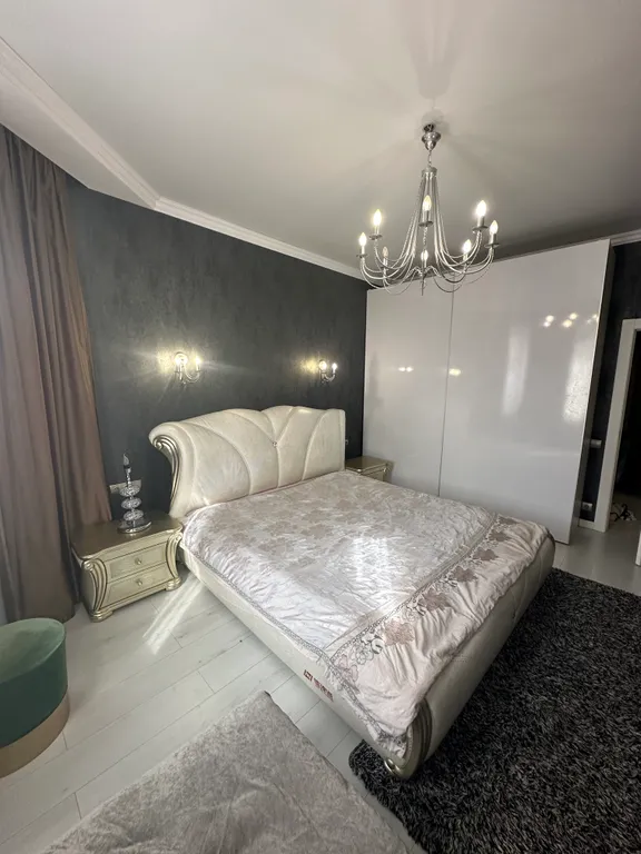 Трехкомнатная квартира в самом центре