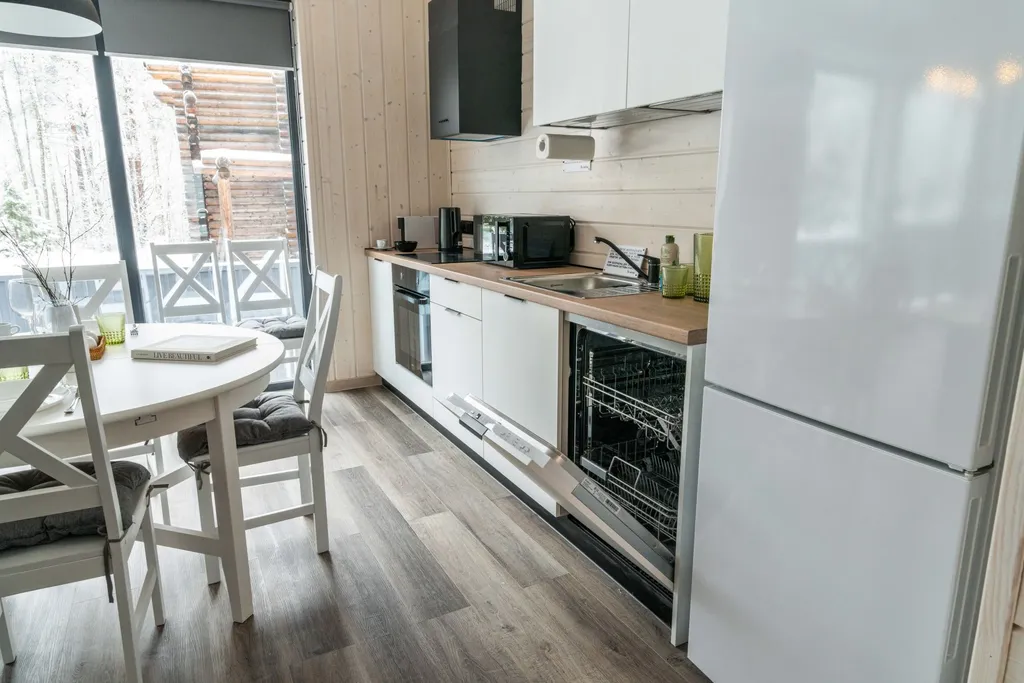 Коттедж 3-комнатный Дом — Светлое