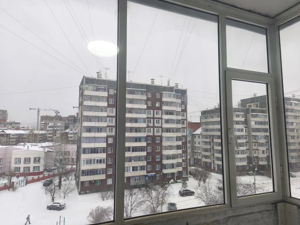 Квартира Однокомнатная квартира на Взлетке с видом на тихий двор — Красноярск