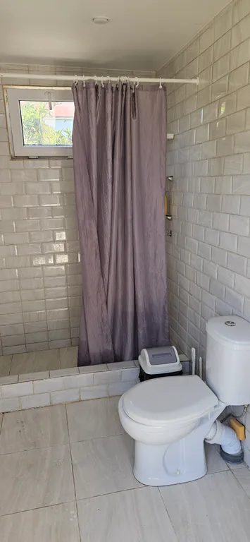 Гостевой Дом Азалия Комната в стиле Бунгало в 50 м от моря