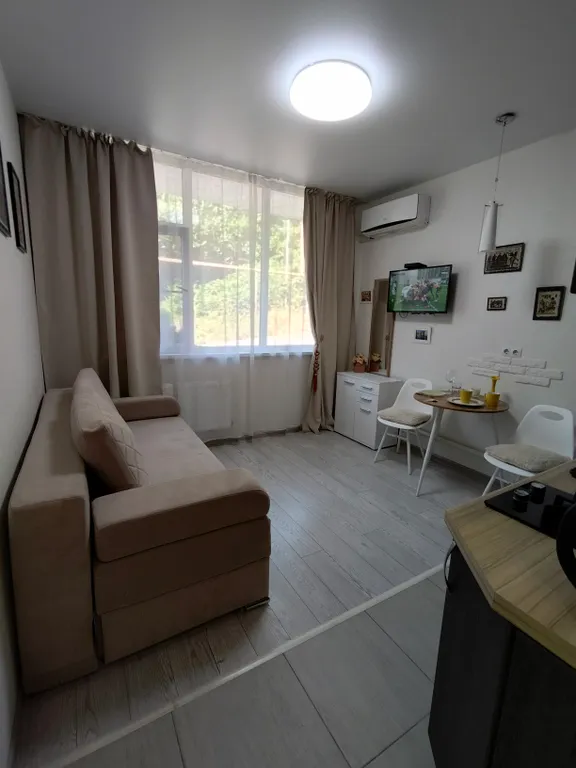 Апартамент с круглогодичным теплым бассейном