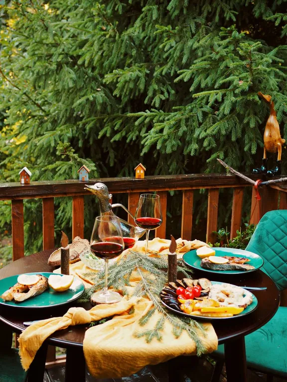 Дом в елях с финской сауной