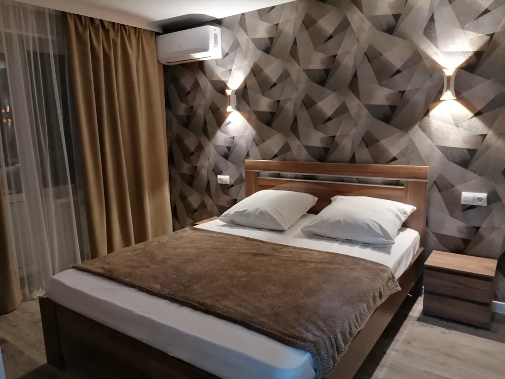 2-х комнатная комфортная квартира с новым евроремонтом и мебелью — аренда посуточно в Каменск-Шахтинский