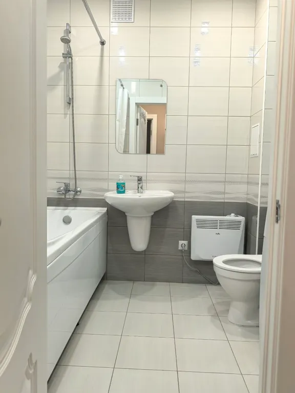 Квартира в новом доме рядом с ашаном и тц европа