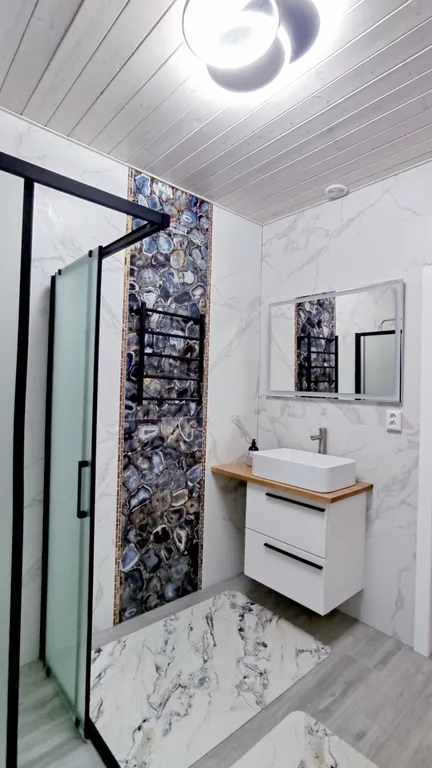 Дом-усадьба на берегу Онежского озера