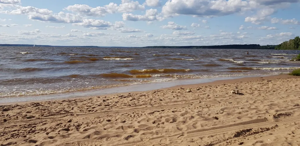 Дом с видом на озеро Волго