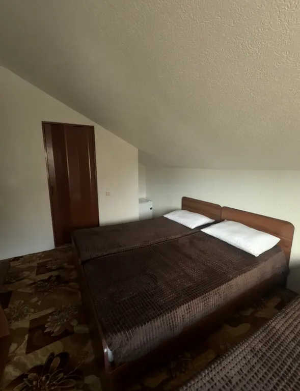 4-х местный номер на мансардном этаже