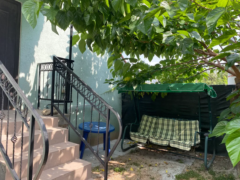 Уютный номер с видом на горы