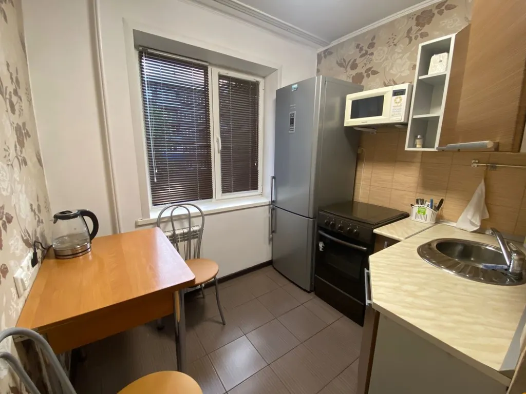 1-комнатная квартира рядом с Бульваром Героев, институтом ФСИН