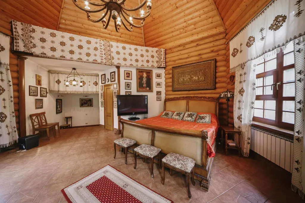 Коттедж Дом с тропическим бассейном, сауной и каминами — Московский