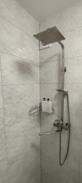 Уютная квартира с хорошим ремонтом в новом доме у моря