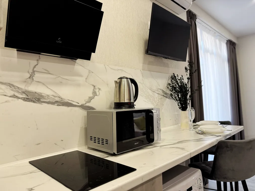 Апартаменты с балконом, 3 минуты до пляжа