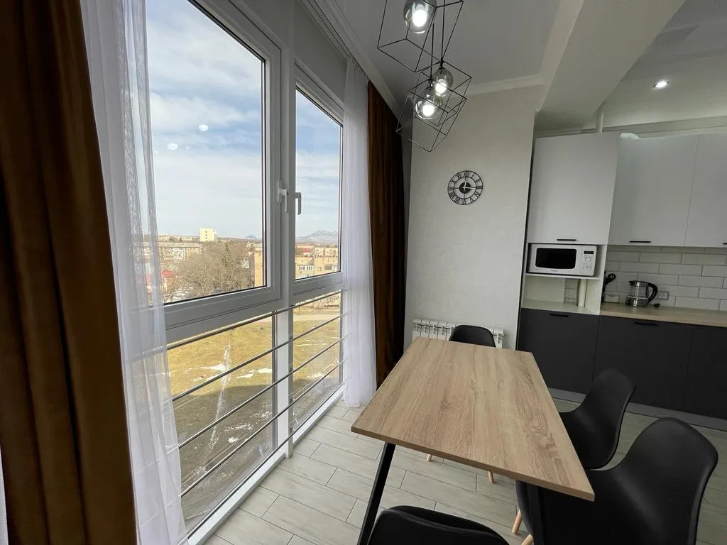 Видовая квартира с панорамой в центре