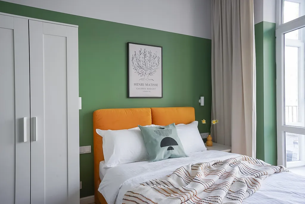 Квартира Квартира Яркая студия с террасой Изумруд у парка в центре города — Калининград